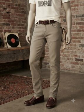 AG Adriano Goldschmied Nomad Modern Slim Twill pants in Khaki 31x34